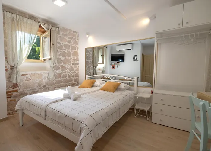 Studio 4Two -Old Town - Groundfloor