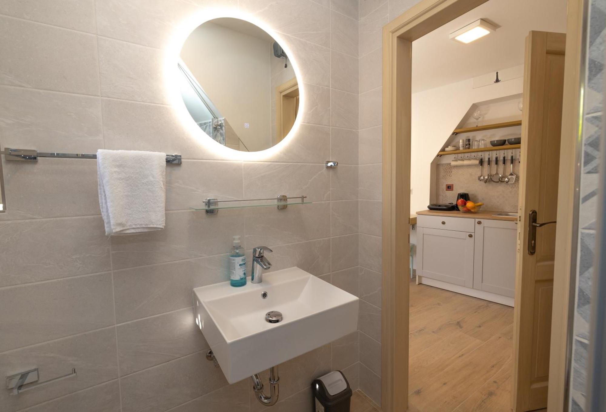 4two -old Town - Groundfloor Apartment Rovinj